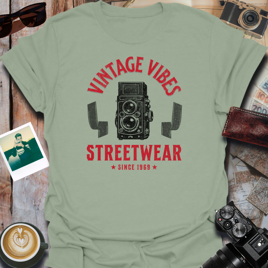 Vintage Vibes Streetwear T-Shirt